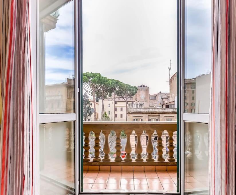Vista Colosseo
